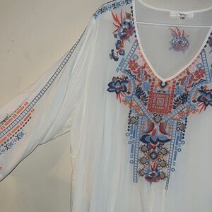 Solitude women's tunic Embroidered White and Blue Women's Top 1X